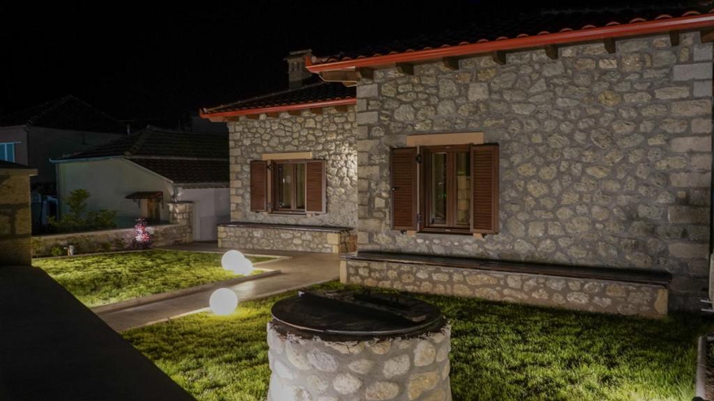 Guesthouse Pyxari Kalampáka Luaran gambar